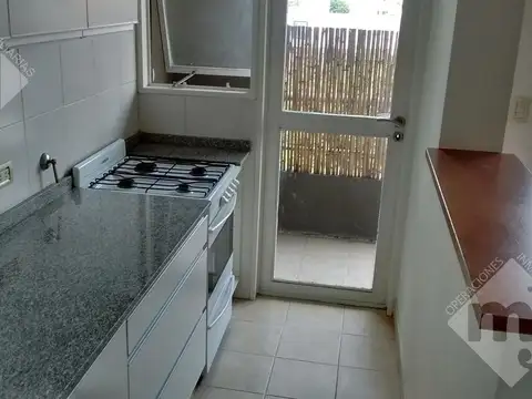 Departamento en Alquiler en San Fernando Vias  /  Centro, $ 650.000