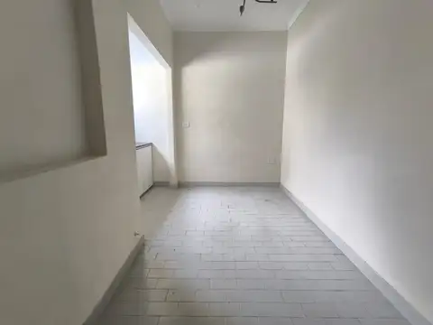 Departamento en Alquiler en Plaza Belgrano, $ 800.000