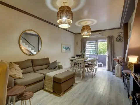 Depto Tipo Casa en Venta 11 años