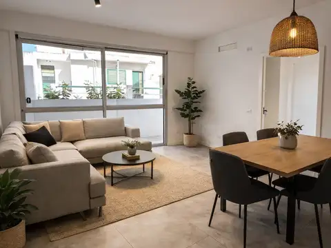 Departamento de dos ambientes con terraza en venta
