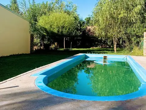 Casa 3 ambientes con 1 baño