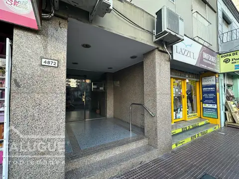 Pacifico Rodriguez al 4800