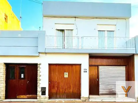 Casa en venta - 4 Dormitorios 2 Baños - 314Mts2 - General Belgrano