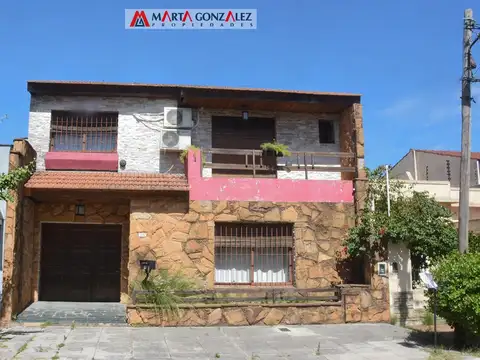 Chalet 5 ambientes venta Ramos Mejia