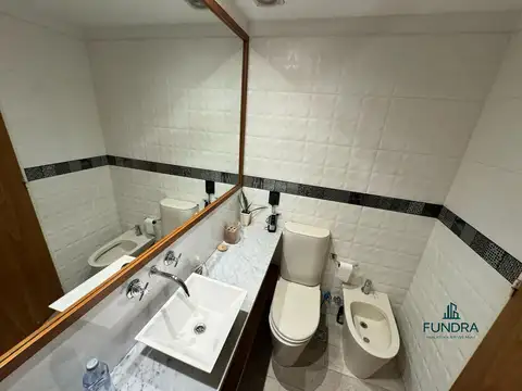 Departamento en Alquiler con 1 cocheras