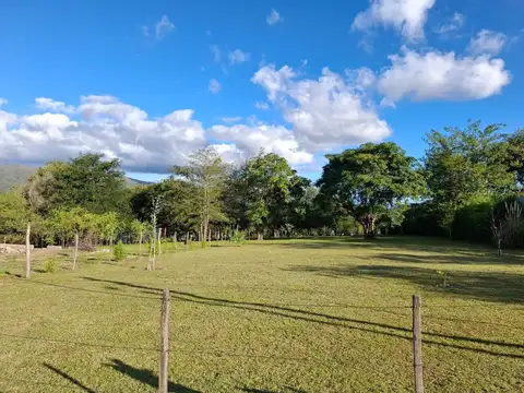 Se vende Terreno en Cosquin 