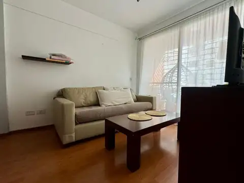 Blanco Encalada 4500, Piso 2