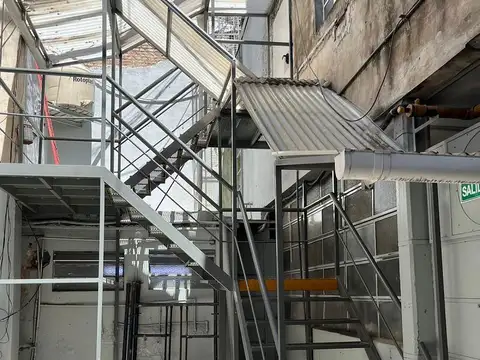 Deposito en venta en parque Patricios