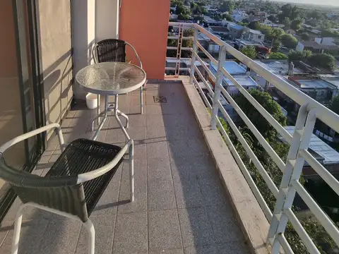 Alquiler Dto. de 1 dormitorio. Muy amplio. Centro Campana