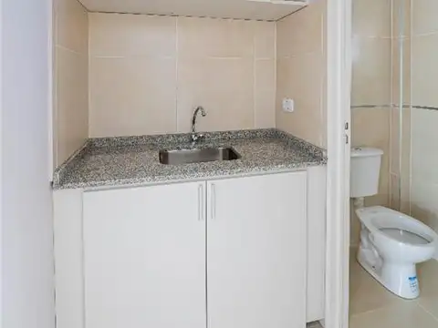 Local en Alquiler en Villa San Martín, $ 550.000