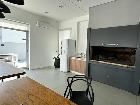 SAN Martin, AV. 1700. Entre Galicia y Tres Arroyos