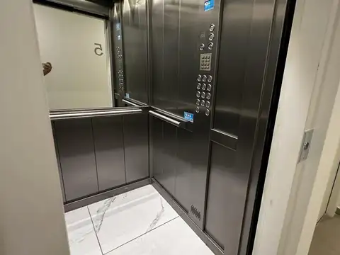 Av San Martin 1700, Pont Bleu,Cochera Fija y Cubierta en Subsuelo, Edificio Con Amenities,Caballito