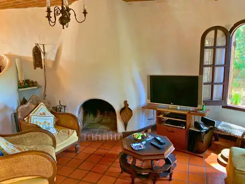 Casa 6 ambientes con 3 baños