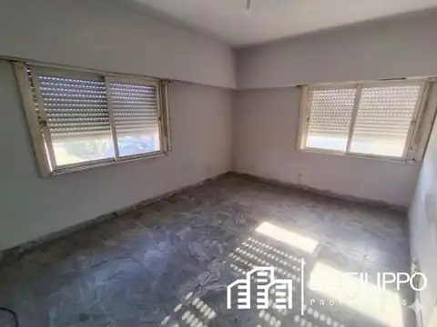 Depto Tipo Casa en Venta en Villa Lugano, USD 80.000