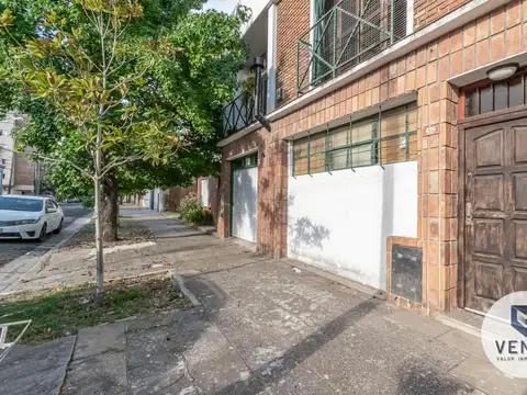 Venta Casa en Campa centro ¡Oportunidad! 6 ambientes 2 dormitorios cochera ¡Apto Crédito!