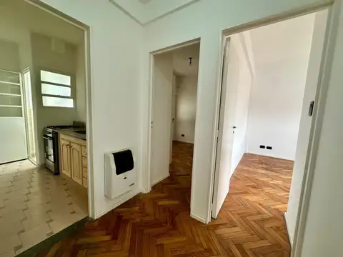 Departamento en Venta en Villa del Parque, USD 119.900