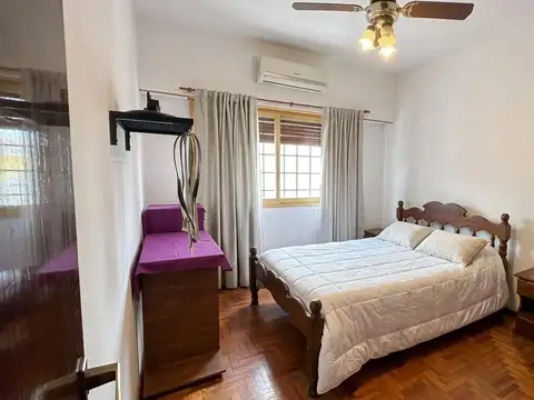Venta Casa de 6 ambientes en La Tablada
