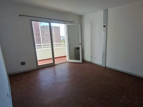 Departamento en Alquiler en Villa Lugano, $ 600.000
