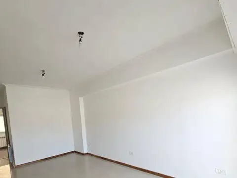 VENTA - DEPARTAMENTO 2 AMB. EXCELENTE ESTADO - APTO CRÉDITO