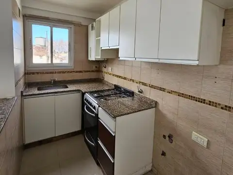 Pio DÍaz 1000, Piso 2°