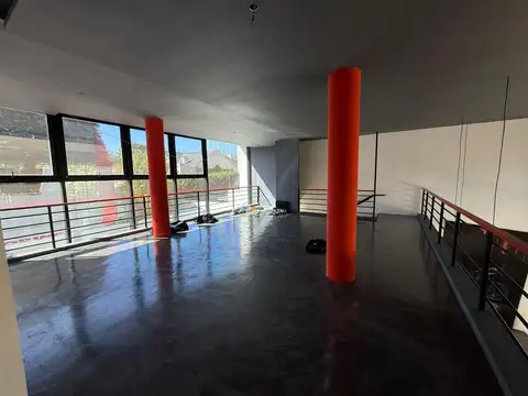 Local en Alquiler en Martinez, USD 8.500