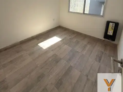 Depto Tipo Casa en Venta de 2 ambientes