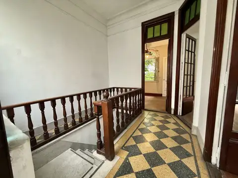 Depto Tipo Casa en Venta 60 años