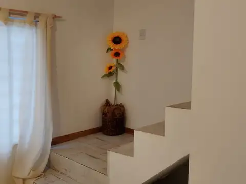 VENTA - Amplio Duplex a estrenar 3 ambientes independiente - Monte Grande - APTO CREDITO
