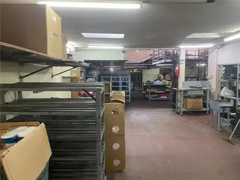 Profesor Mariño  al 700