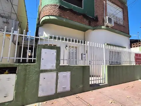 Lisandro de la Torre 1200