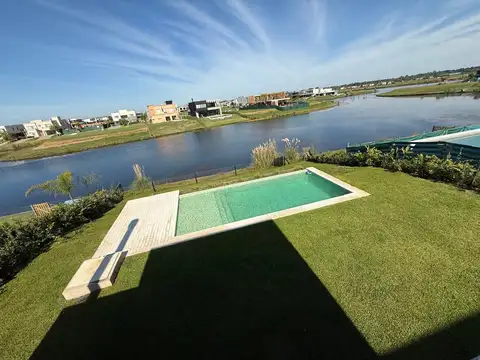 Casa en Alquiler en Puertos - Barrio Costas, USD 3.600
