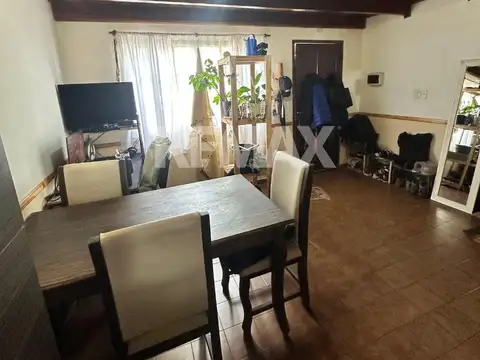 Depto Tipo Casa 4 ambientes con 1 baño