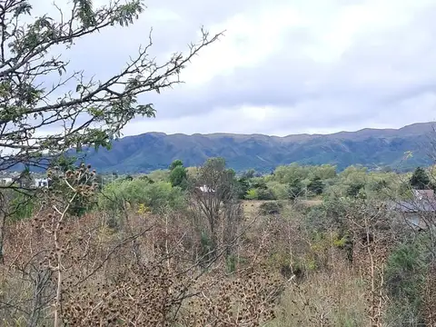 Terreno en Venta en Villa Giardino, USD 30.000