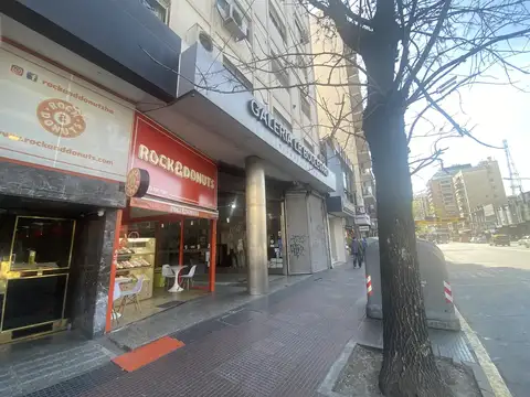 Rivadavia al 6700