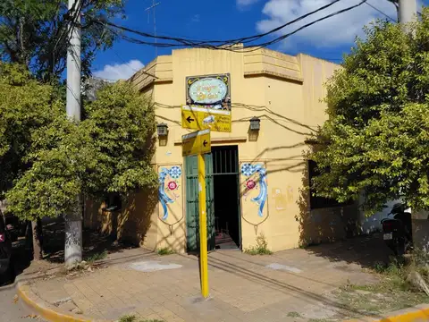 Venta Casa + 2 locales importantes Rodríguez centr