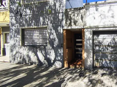 PH en venta 2 dormitorios - 2do piso por escalera - 67 e/ 9 y 10