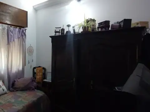 VENTA CASA 4 AMBIENTES LOMAS DEL MIRADOR