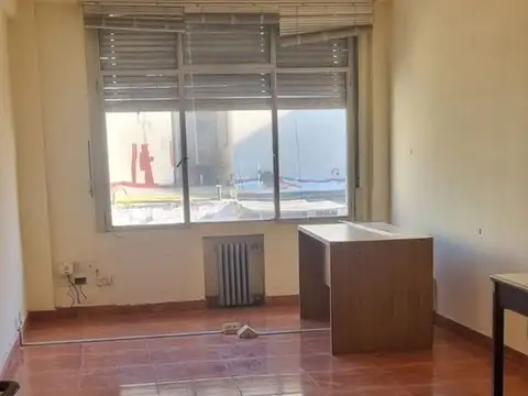 Venta oficina piso alto  SanTelmo