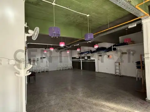 Local en Alquiler en San José, $ 1.500.000