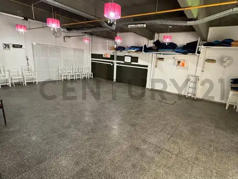 Azcuenaga 2100, Piso 0