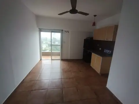 M. CORONADO VENDE DEPARTAMENTO 2 AMB CON BALCON Y COCHERA CUBIERTA