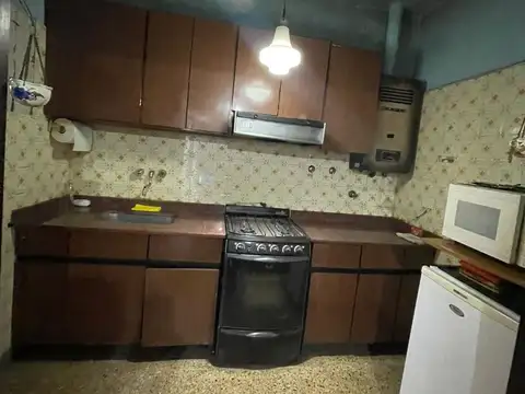 Depto Tipo Casa 3 ambientes con 1 baño