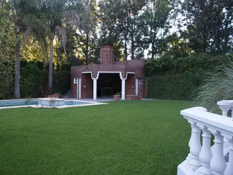 Casa en Alquiler al Este