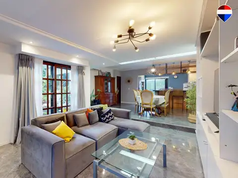 CASA EN VENTA LA PLATA 2 DORMITORIOS