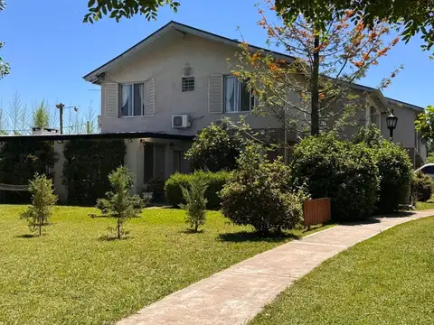 VENTA DUPLEX 3 AMB  JARDIN PARRILLA COCHERA