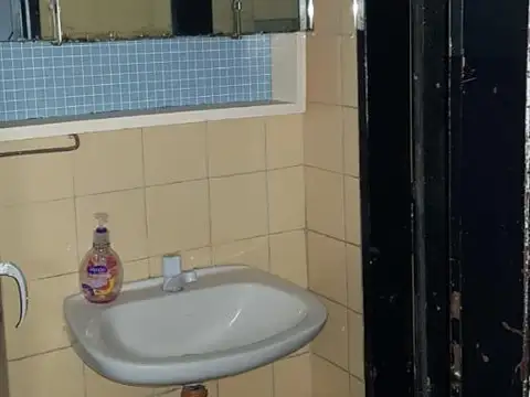 Local en Venta en Colegiales, USD 125.000