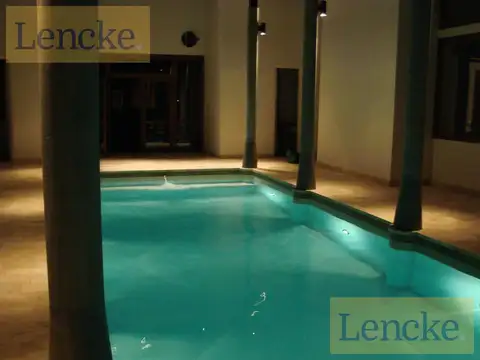 Terreno en Venta en Albanueva, USD 2.000.000