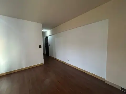 Departamento en Venta en Villa Luzuriaga, USD 46.000