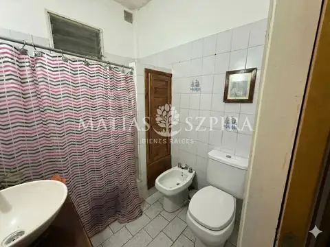 Depto Tipo Casa en Venta con 2 cocheras