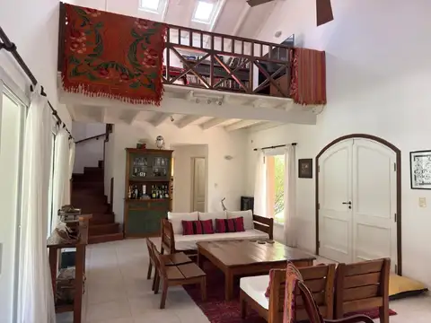 Casa en Venta en El Solar De La Capilla, USD 365.000